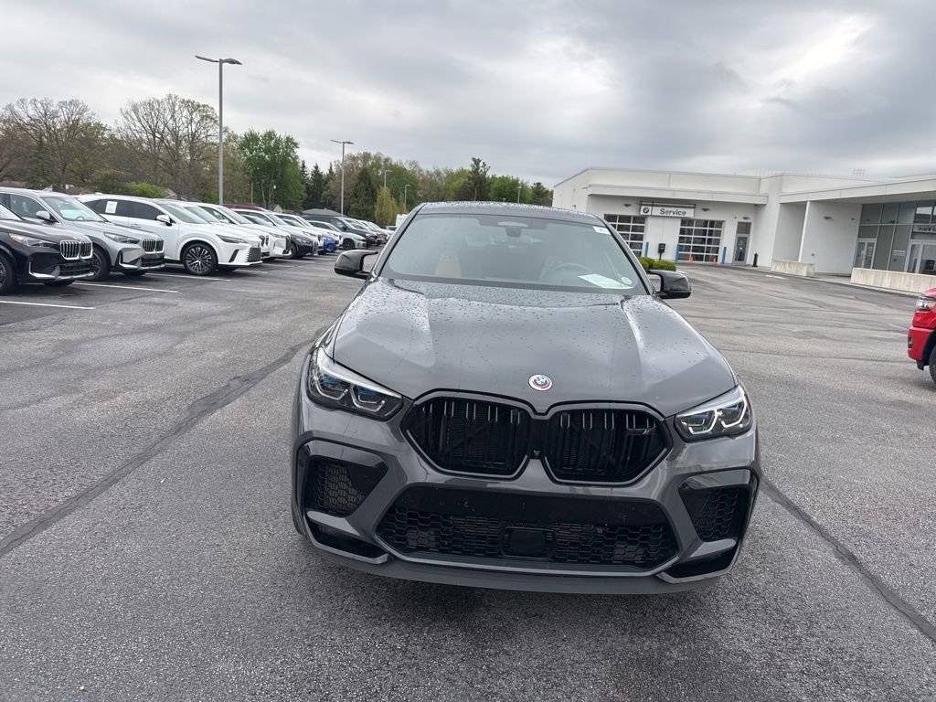 Used 2022 BMW X6 M w/ Competition Package AWD/4WD image 2