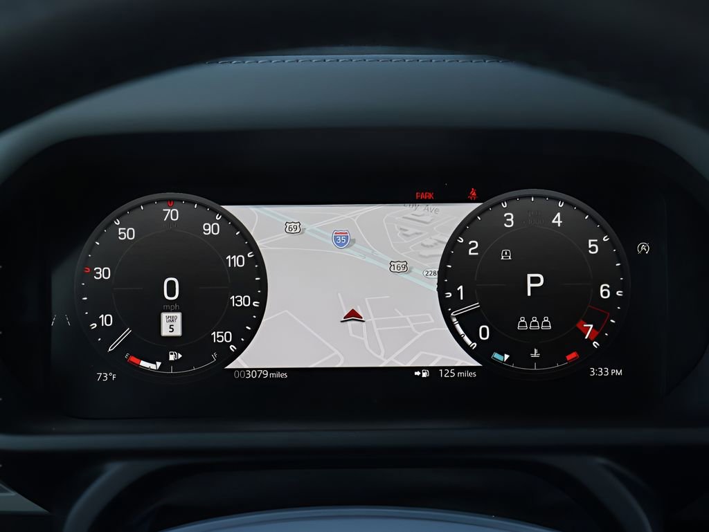 Certified 2025 Land Rover Defender 110 X-Dynamic SE image 29