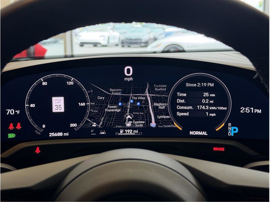Used 2020 Porsche Taycan AWD/4WD image 13