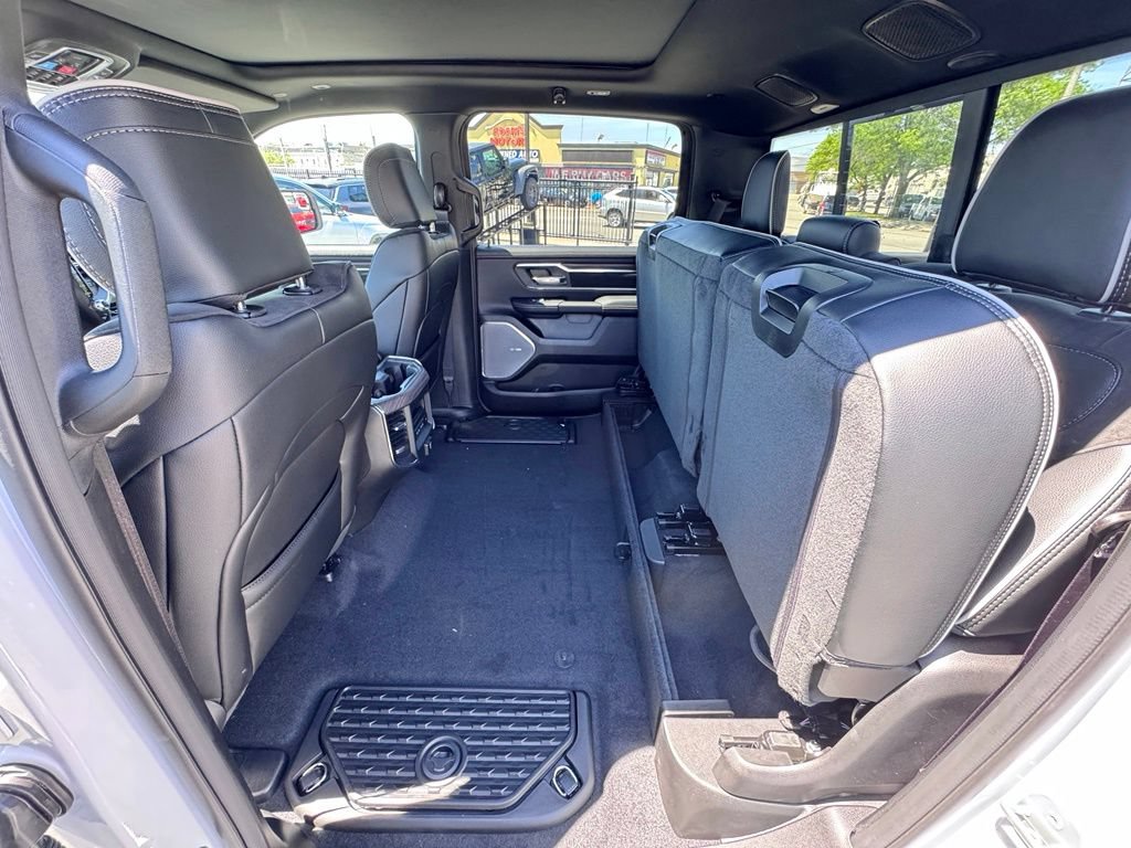 New 2026 RAM 1500 Laramie w/ Night Edition AWD/4WD image 16