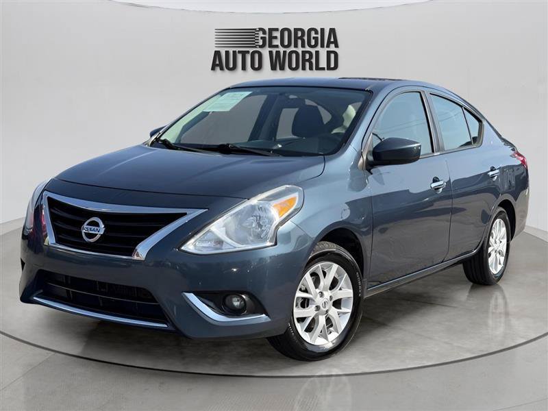Used 2016 Nissan Versa SV w/ SV Appearance Package FWD image 4