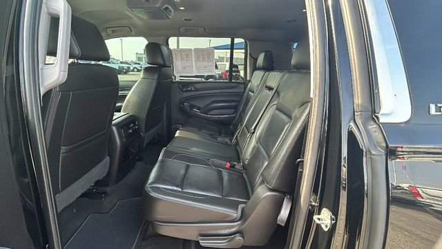 Used 2017 Chevrolet Suburban LT image 16