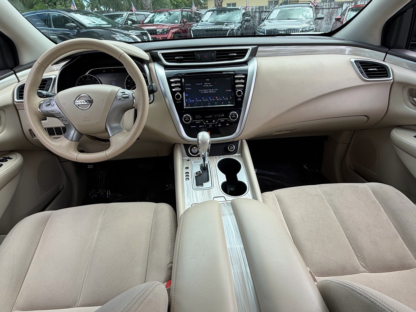 Used 2016 Nissan Murano SV FWD image 14