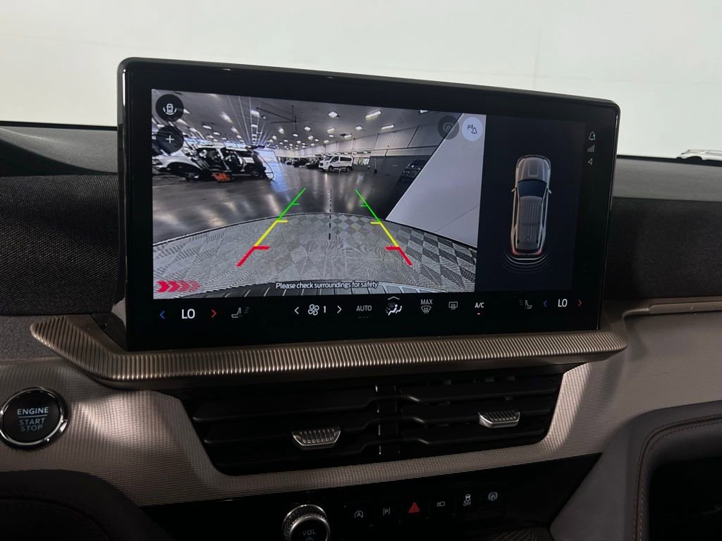 Used 2025 Ford Explorer Active image 15