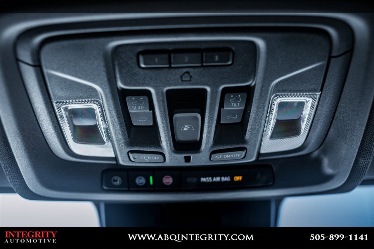 Used 2024 Chevrolet Silverado 2500 High Country w/ High Country Premium Package image 25