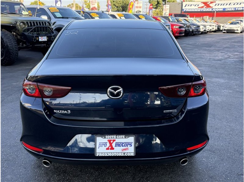 Used 2021 MAZDA MAZDA3 s image 13