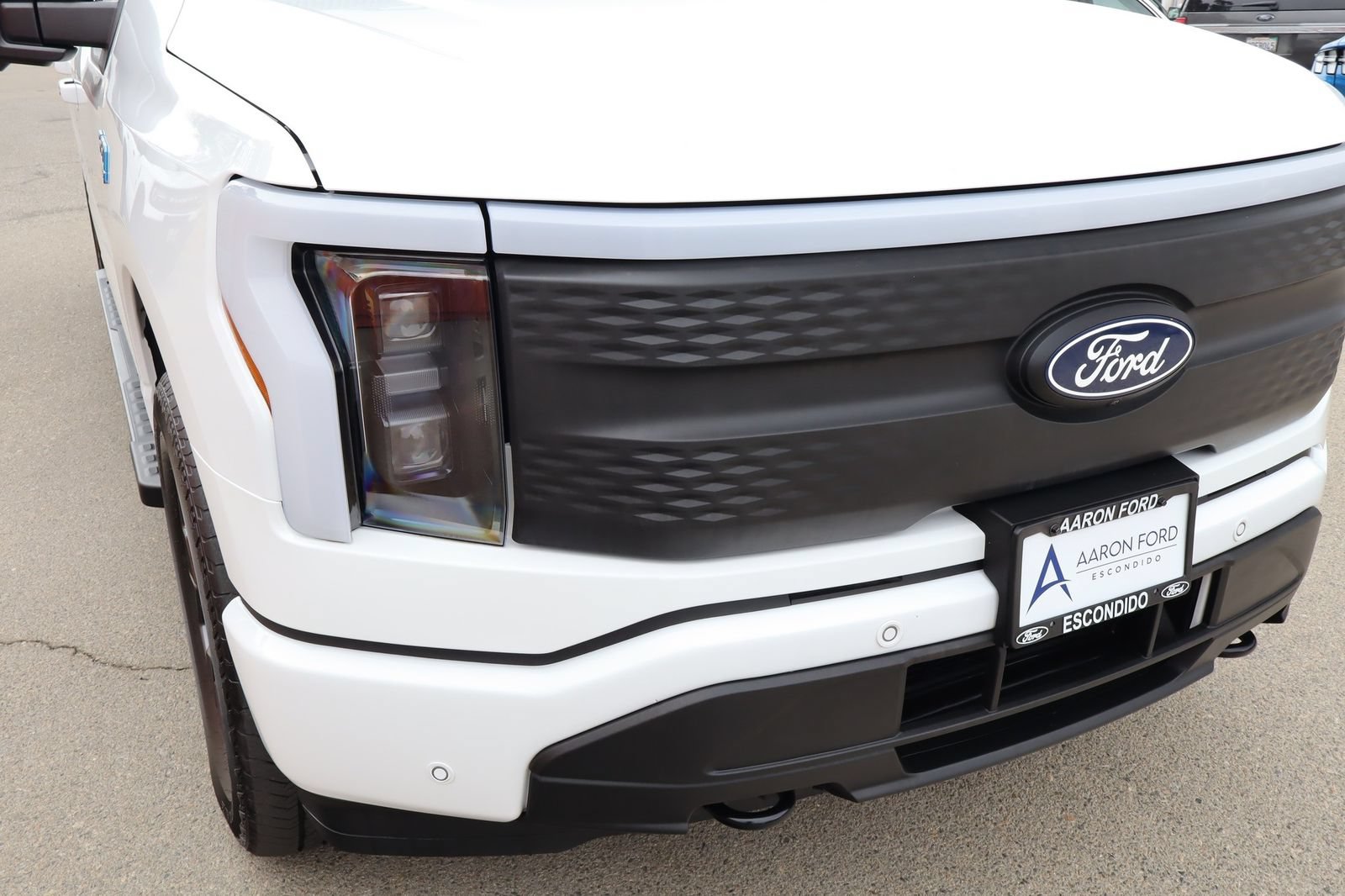 Used 2024 Ford F150 Lightning Flash AWD/4WD image 9