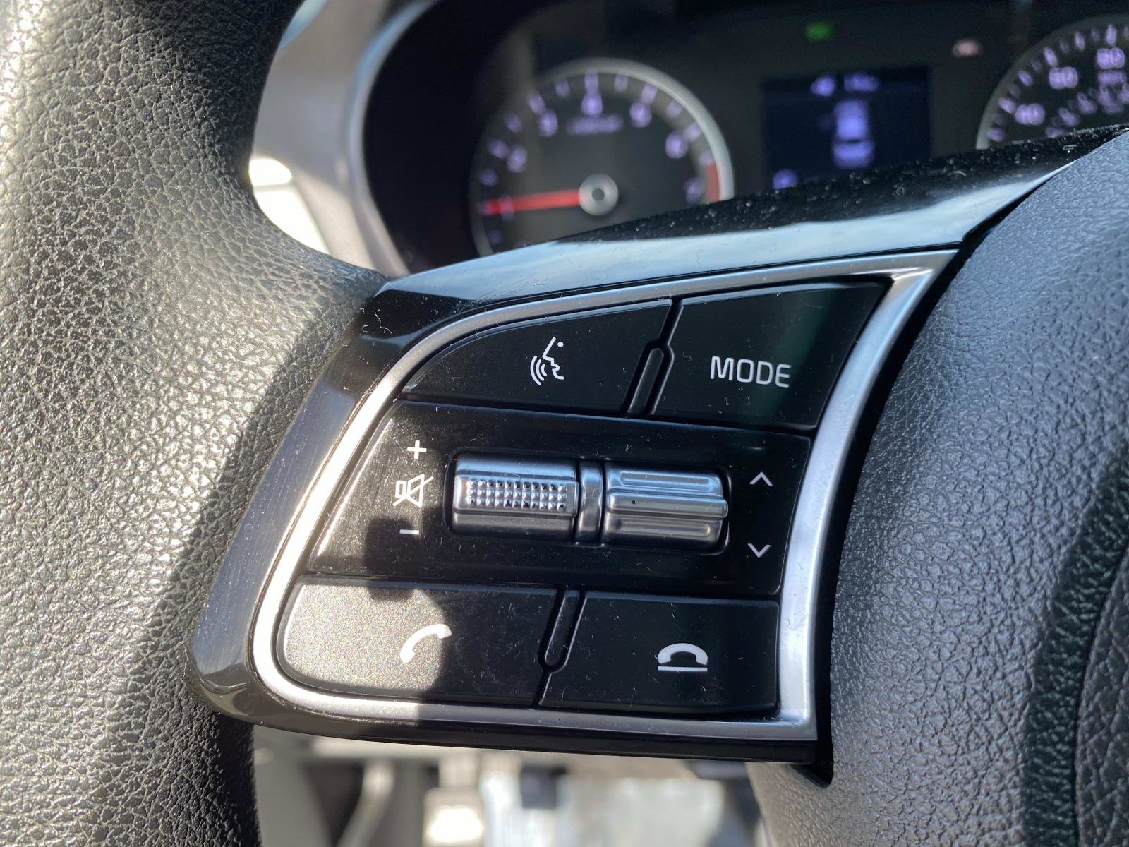 Used 2019 Kia Optima LX FWD image 12