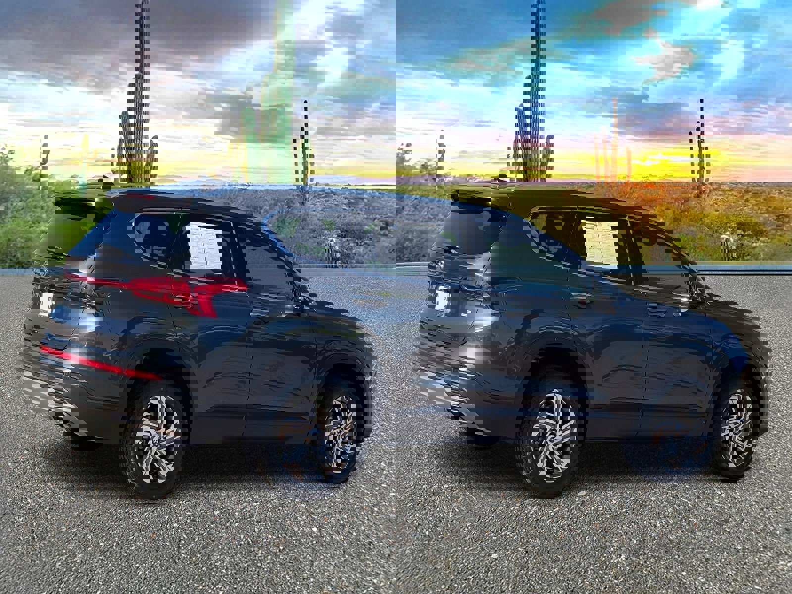 Used 2023 Hyundai Santa Fe SEL image 5