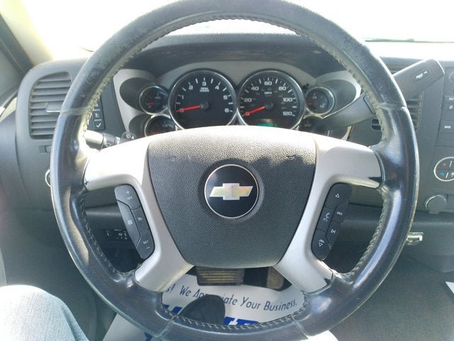 Used 2010 Chevrolet Silverado 2500 LT w/ Interior Plus Package AWD/4WD image 12