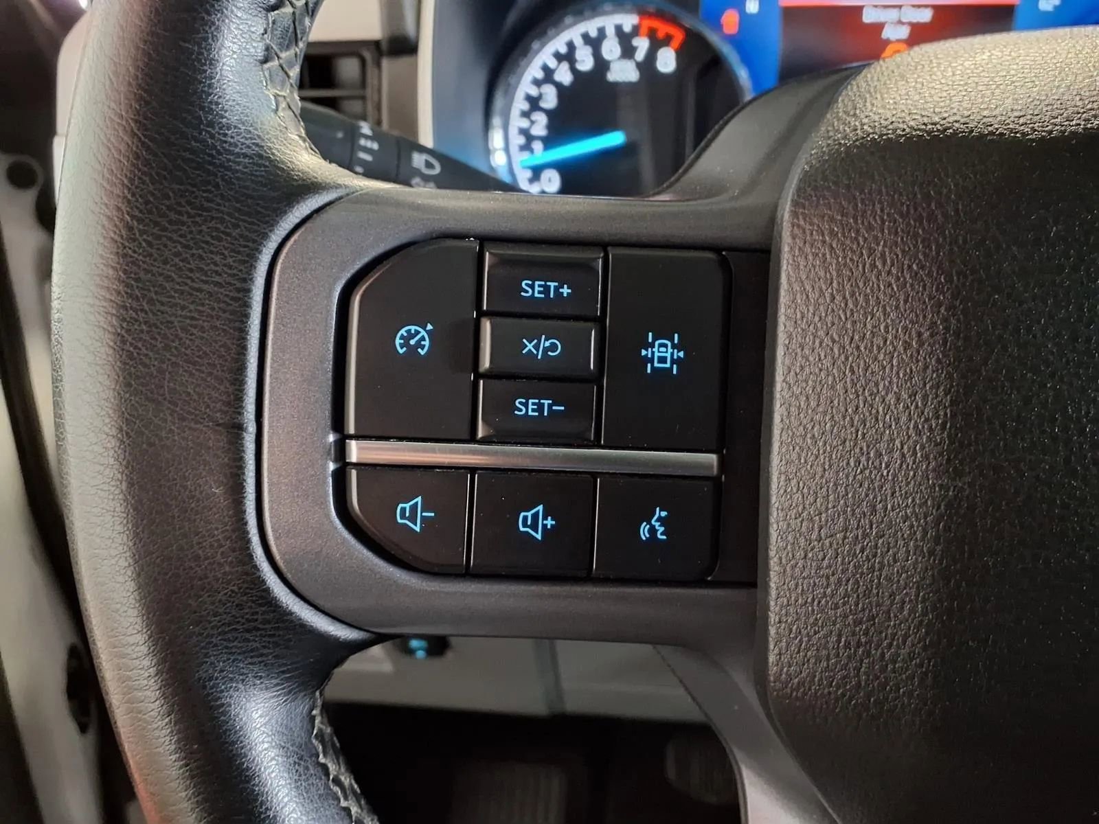 Used 2023 Ford F150 XLT w/ Equipment Group 301A Mid AWD/4WD image 26
