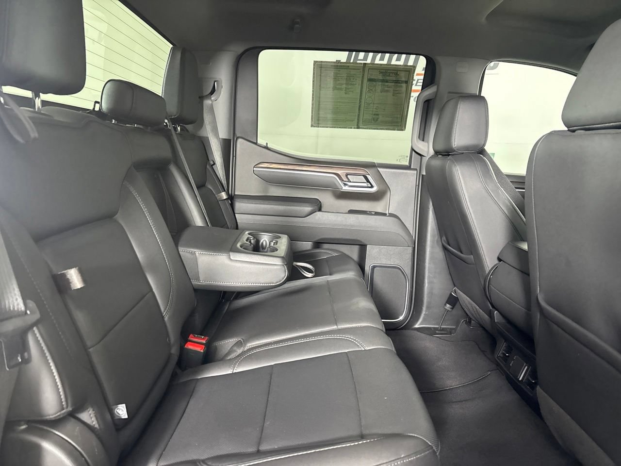 Used 2026 GMC Sierra 1500 SLT AWD/4WD image 27