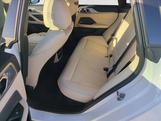 Used 2025 BMW i4 xDrive40i w/ Premium Package image 19