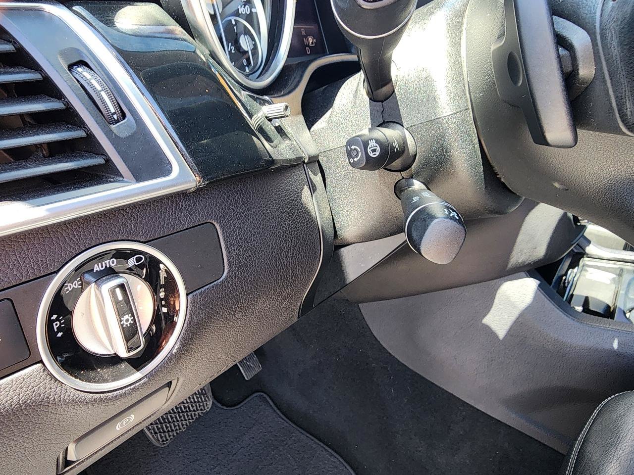 Used 2016 Mercedes-Benz GL 550 4MATIC image 17