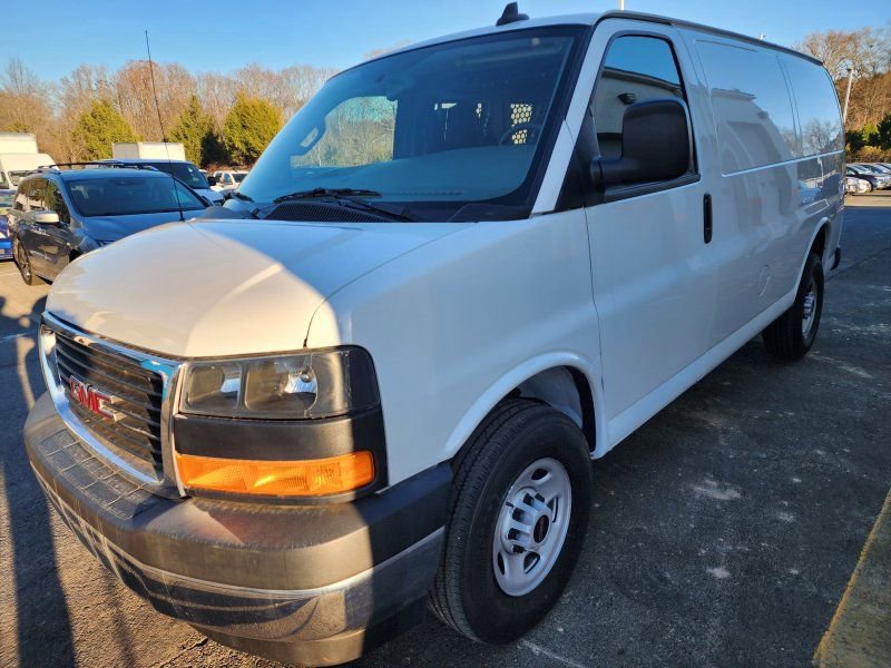 Used 2023 GMC Savana 2500 w/ Driver Convenience Package image 2