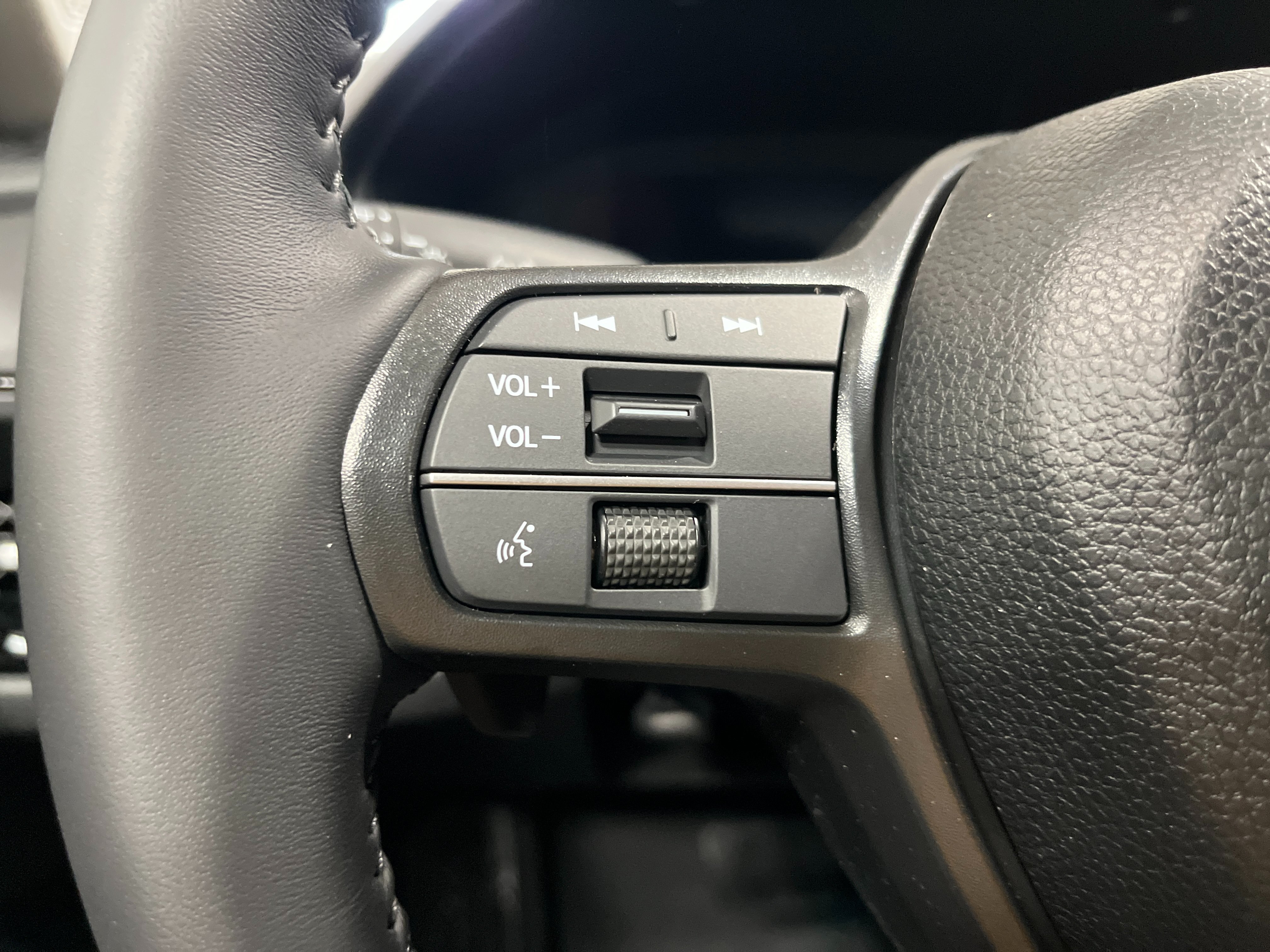 New 2026 Honda Accord EX-L image 18