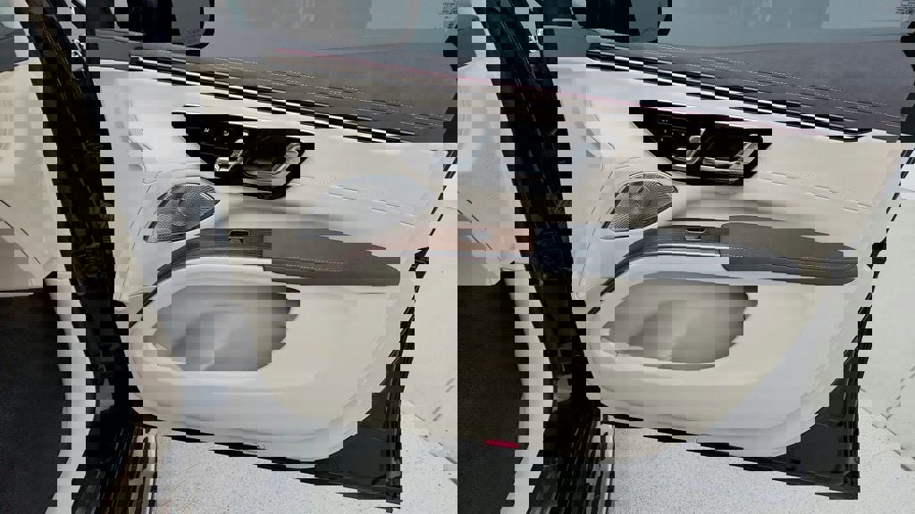 Used 2023 Mercedes-Benz EQS 450+ 4MATIC SUV image 26