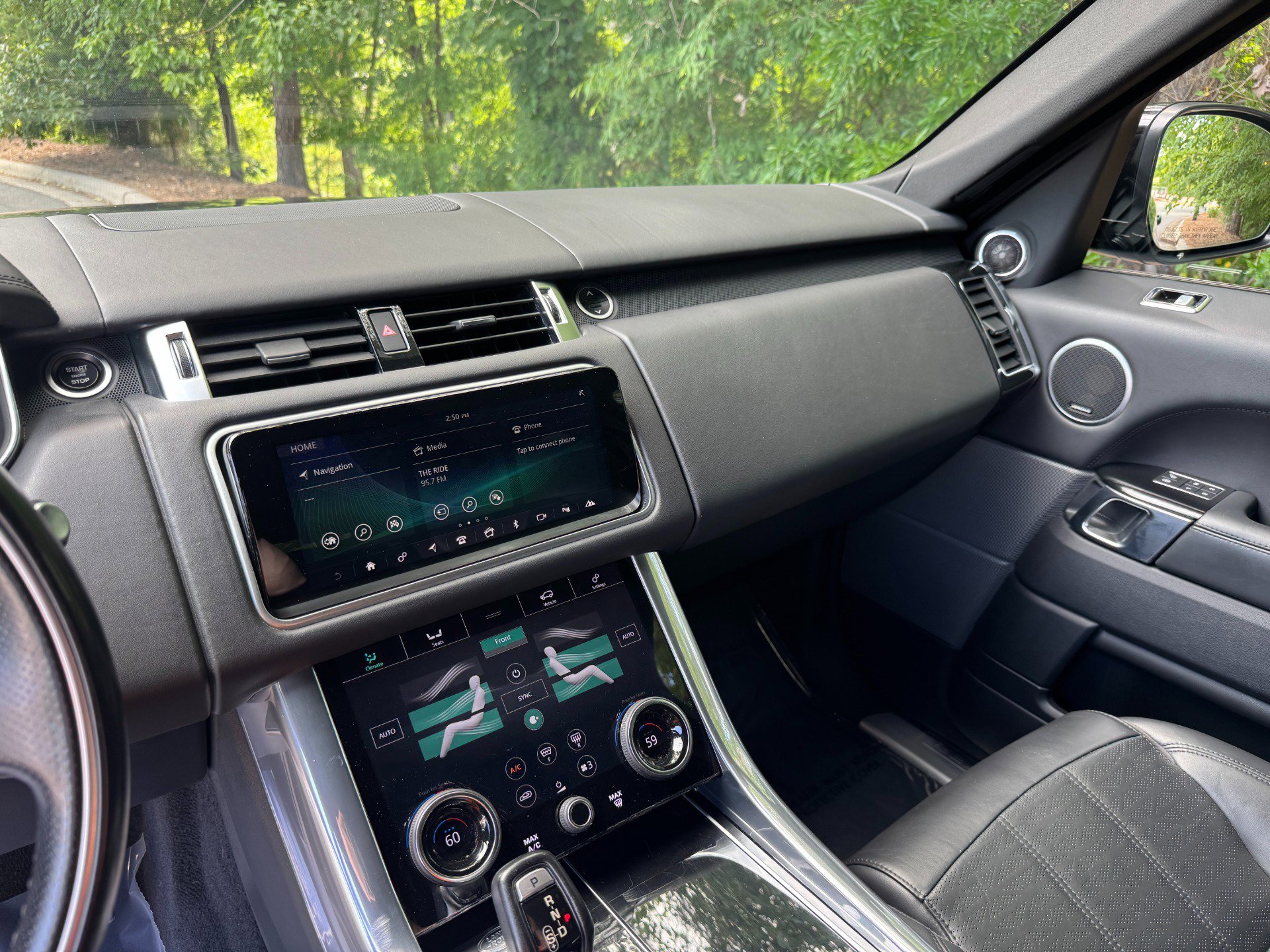 Used 2018 Land Rover Range Rover Sport HSE Dynamic AWD/4WD image 34