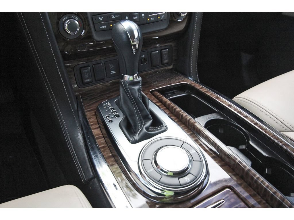 Used 2020 Nissan Armada SL w/ Premium Package RWD image 32