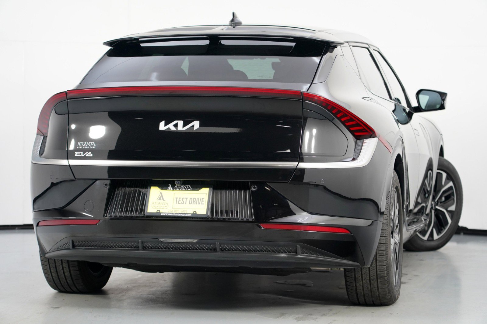 Used 2022 Kia EV6 Wind image 4