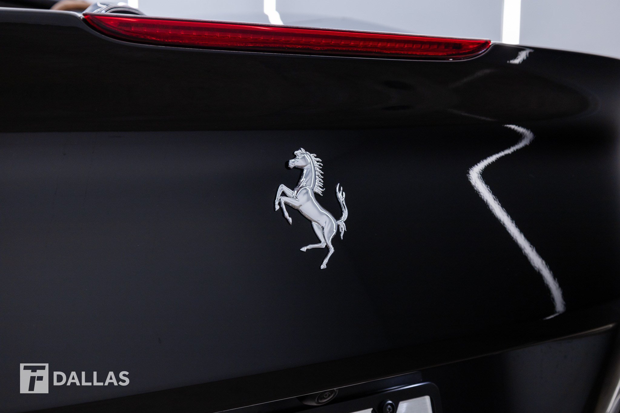 Used 2023 Ferrari Portofino M RWD image 10