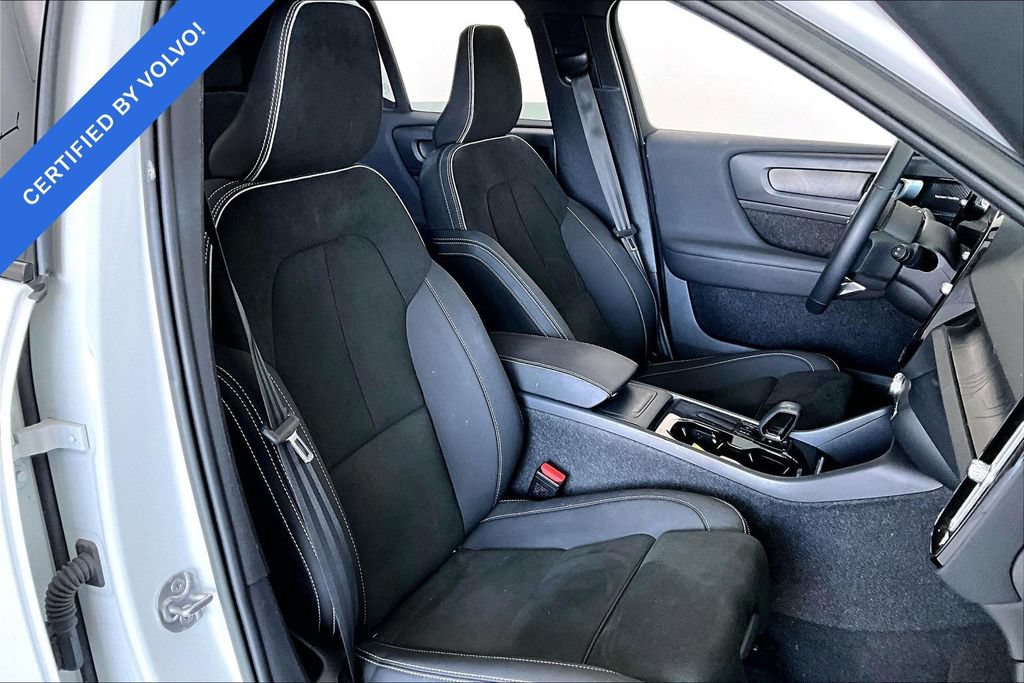 Certified 2023 Volvo XC40 Recharge Ultimate AWD/4WD image 8