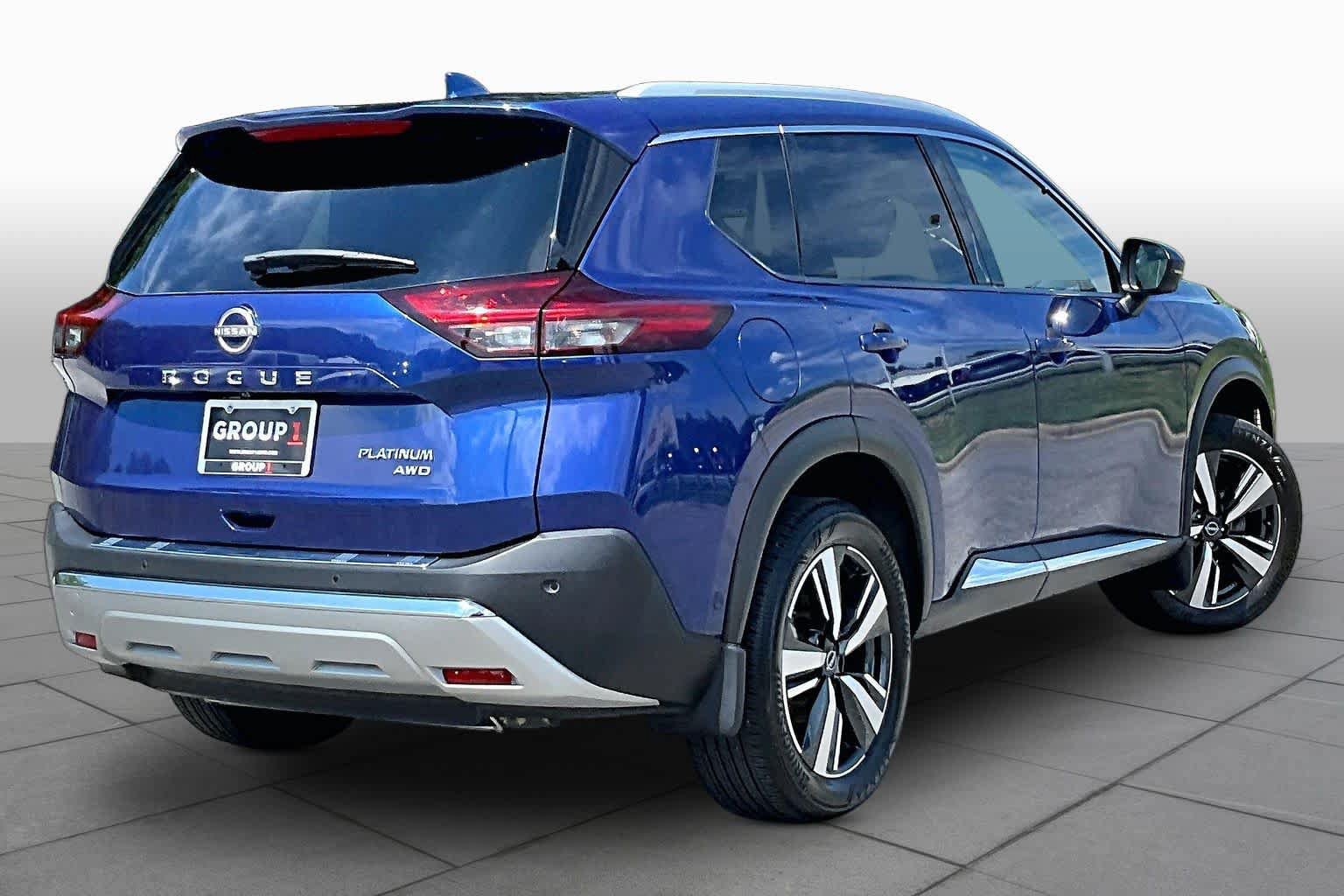 Used 2023 Nissan Rogue Platinum AWD/4WD image 13