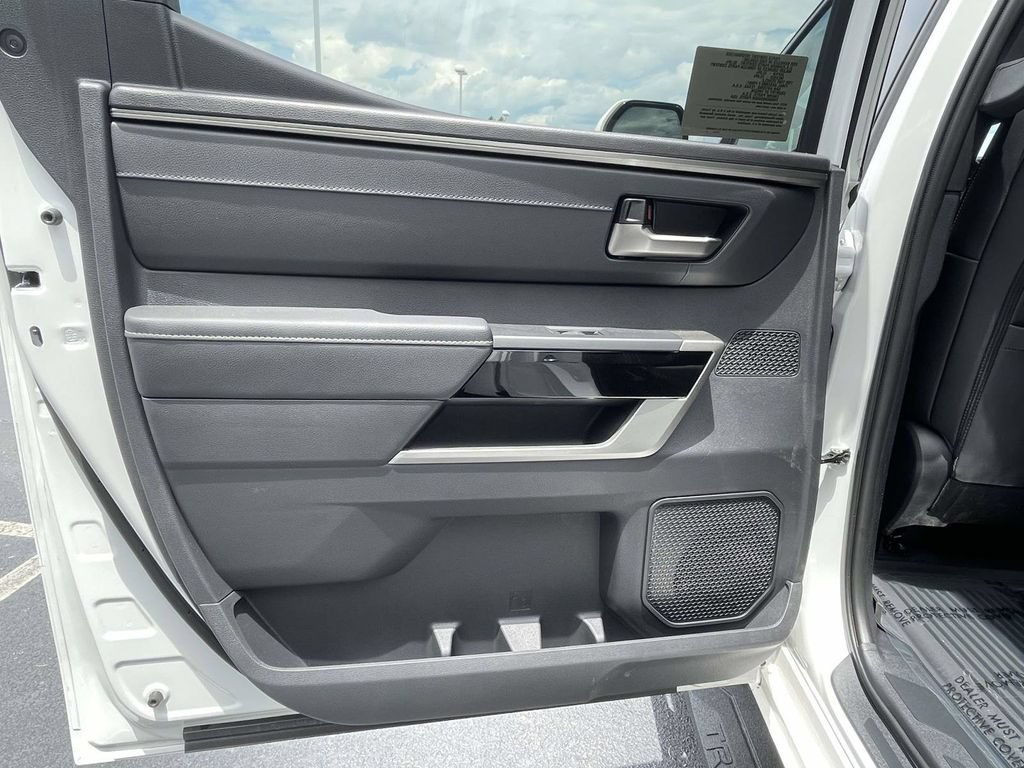 New 2026 Toyota Tundra Limited AWD/4WD image 21