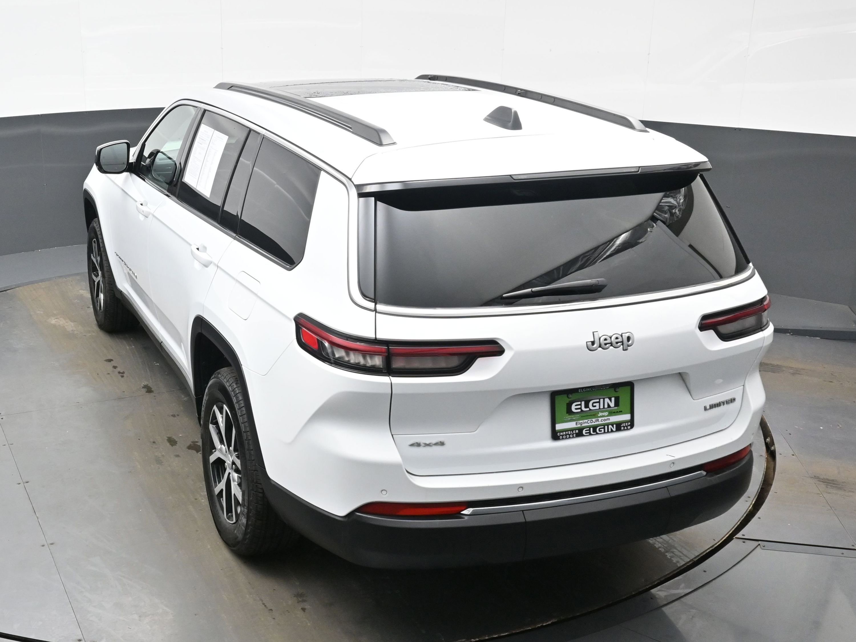 Used 2025 Jeep Grand Cherokee L Limited image 37