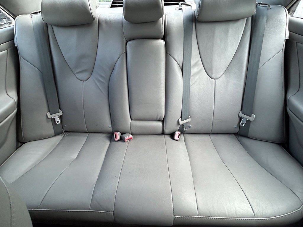 Used 2010 Toyota Camry Hybrid FWD image 13
