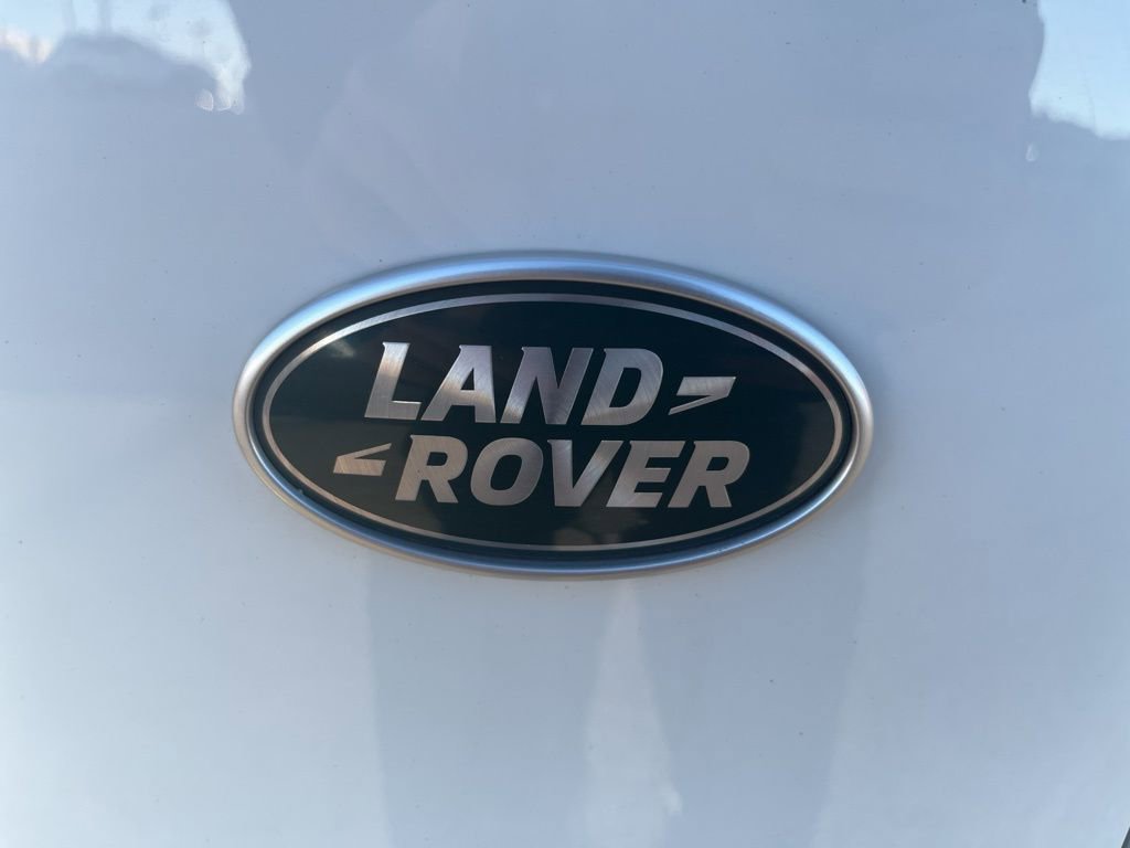 Used 2023 Land Rover Range Rover Velar R-Dynamic S image 46