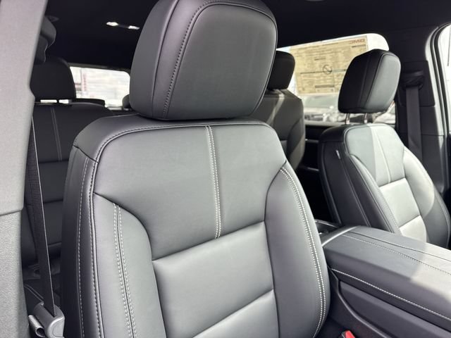 New 2026 GMC Acadia Elevation w/ Super Cruise Package FWD image 30