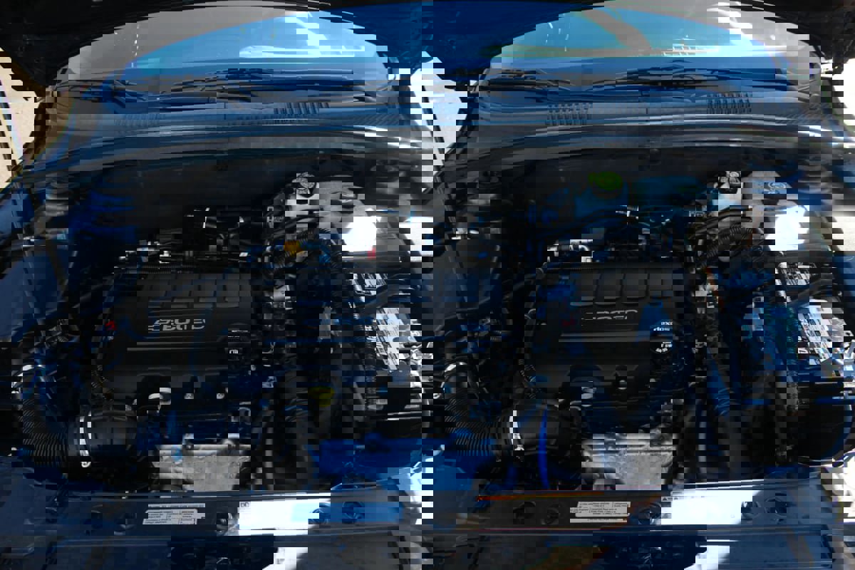 Used 2016 Chevrolet Cruze LT w/ Technology Package image 12