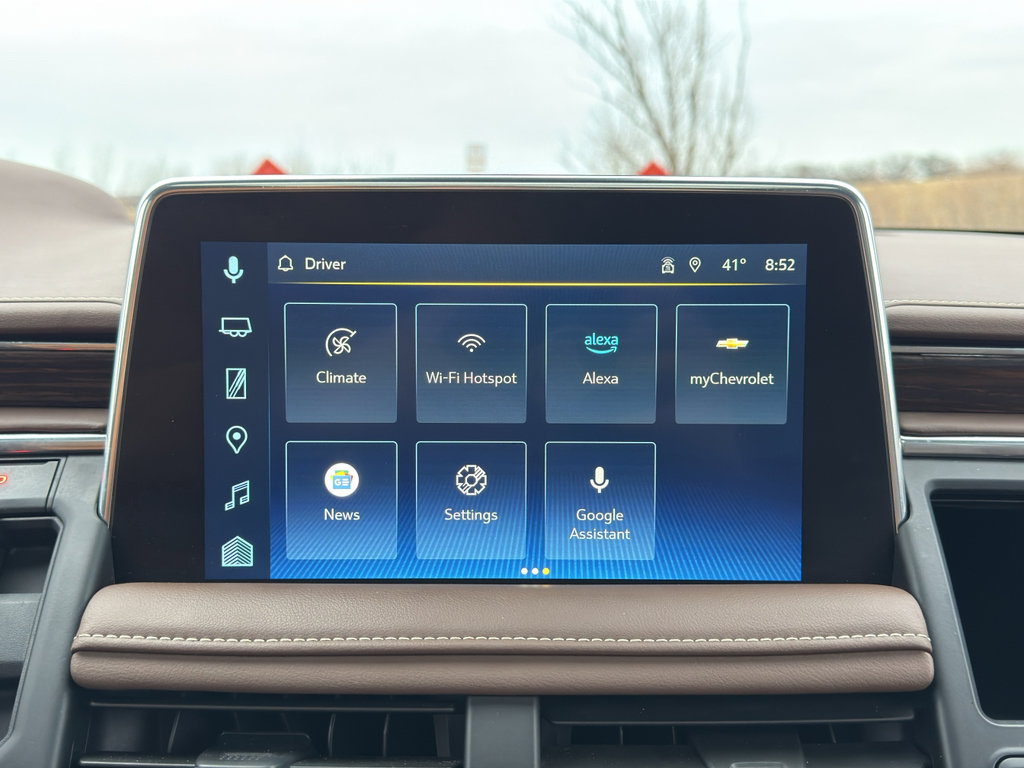 Used 2023 Chevrolet Suburban High Country AWD/4WD image 26