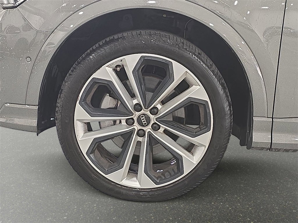 Used 2021 Audi Q3 2.0T Premium Plus w/ Premium Plus Package image 31