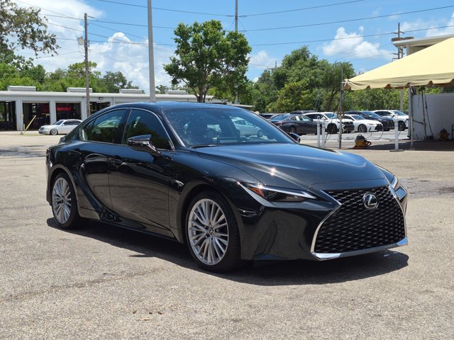 Used 2025 Lexus IS 300 w/ Premium Package RWD image 3