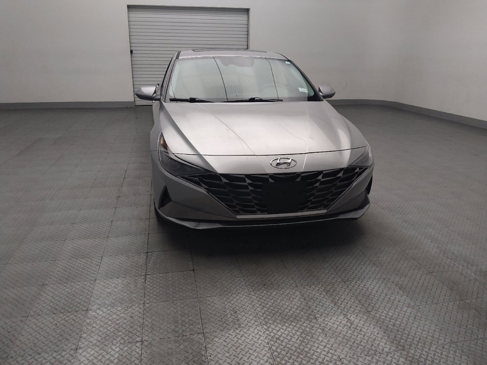 Used 2021 Hyundai Elantra SEL w/ Convenience + Premium Package FWD image 14