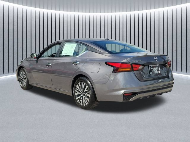 Used 2024 Nissan Altima 2.5 SV FWD image 4