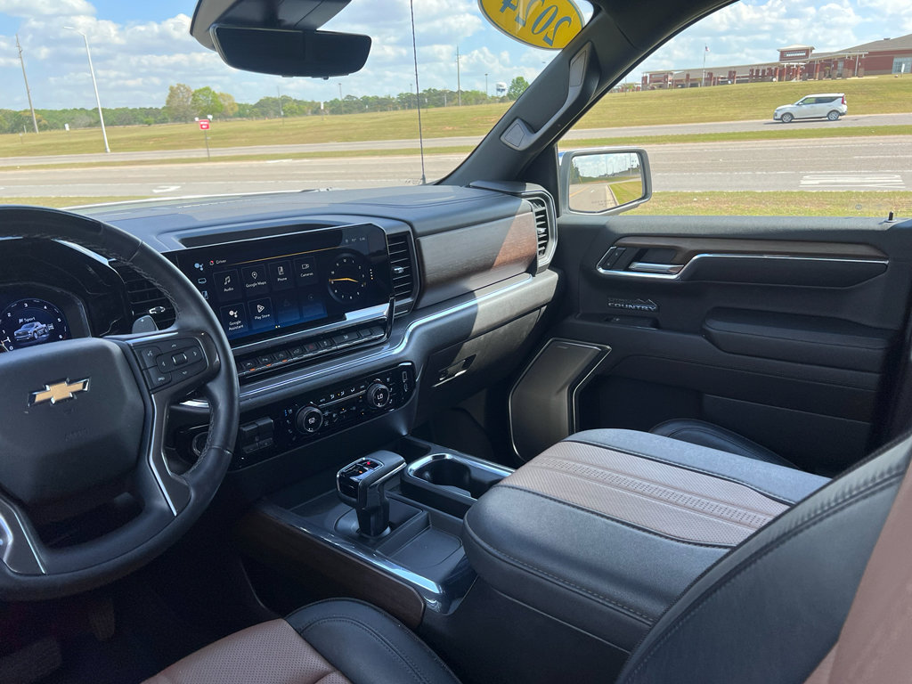 Used 2024 Chevrolet Silverado 1500 High Country w/ Technology Package image 22