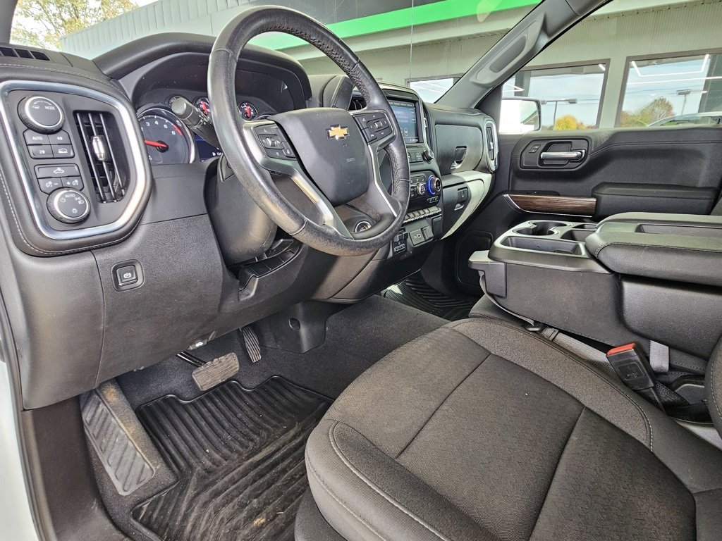 Used 2021 Chevrolet Silverado 1500 LT image 21