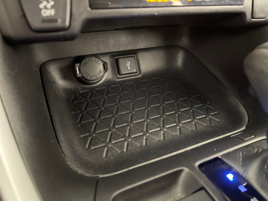 Certified 2021 Toyota RAV4 LE FWD image 30