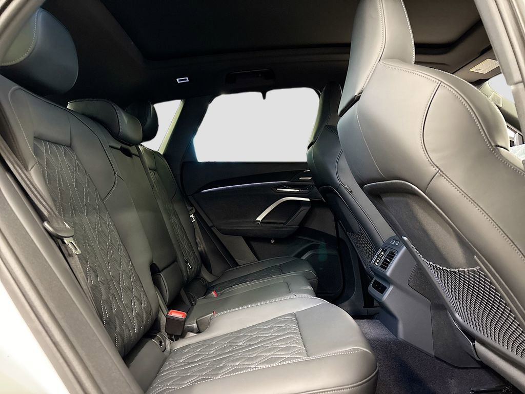 New 2026 Audi SQ5 Premium Plus image 16