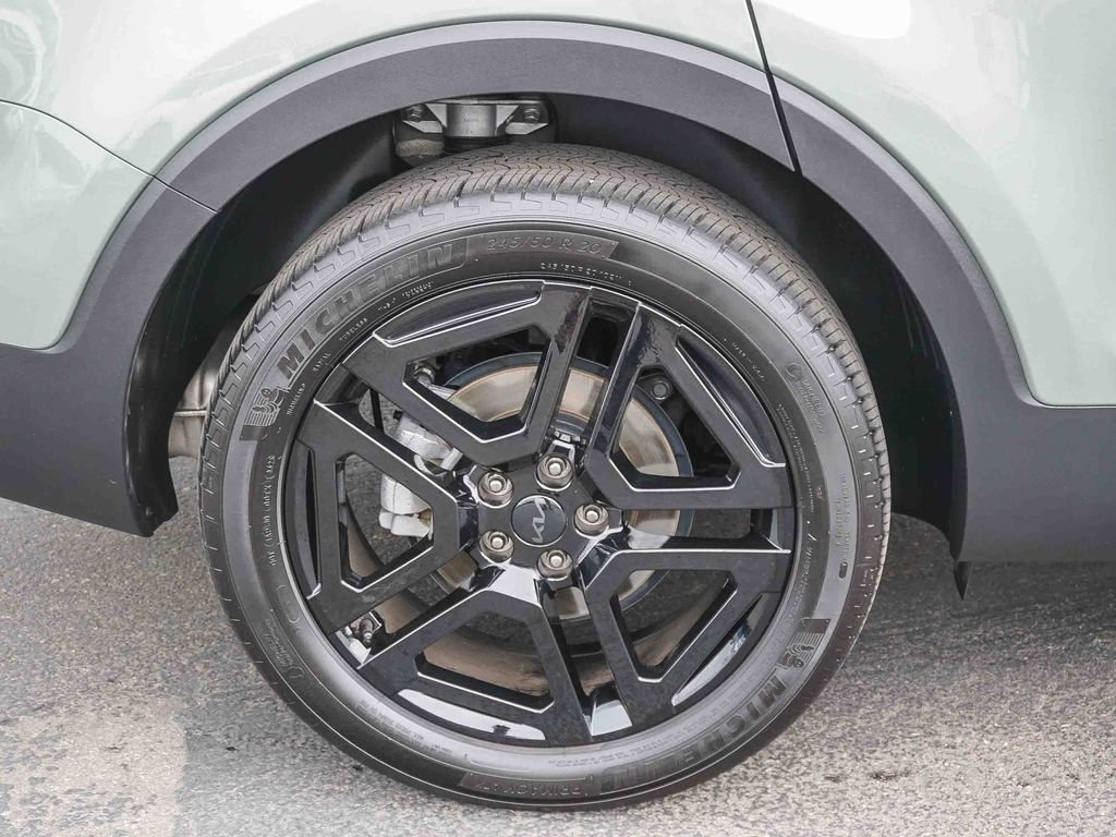 Certified 2025 Kia Telluride SX Prestige X-Line AWD/4WD image 8