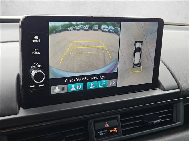 Used 2025 Honda Pilot TrailSport image 14