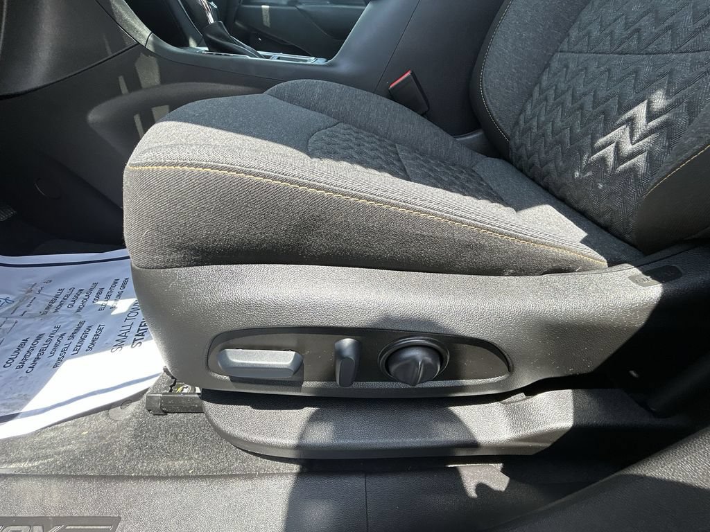 Used 2024 Chevrolet Equinox LT AWD/4WD image 18