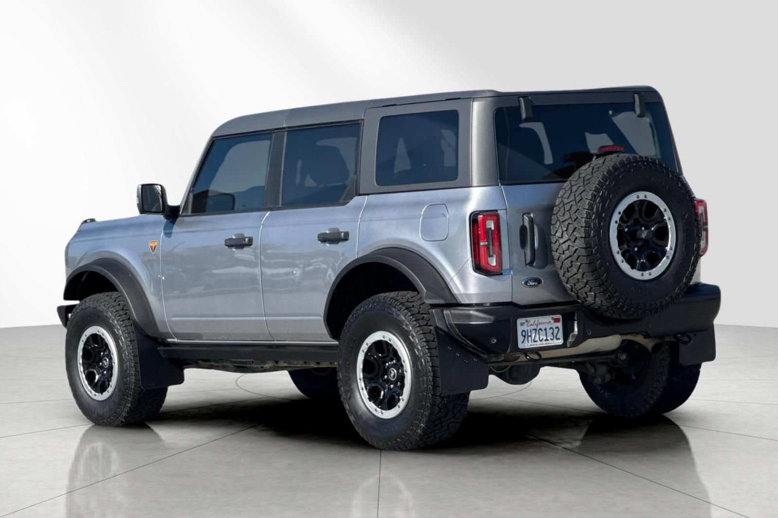 Used 2023 Ford Bronco Badlands AWD/4WD image 6