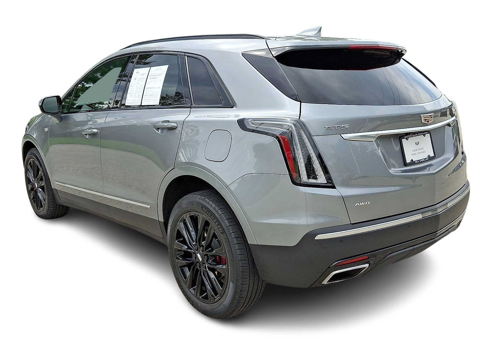 Certified 2023 Cadillac XT5 Sportv AWD/4WD image 3