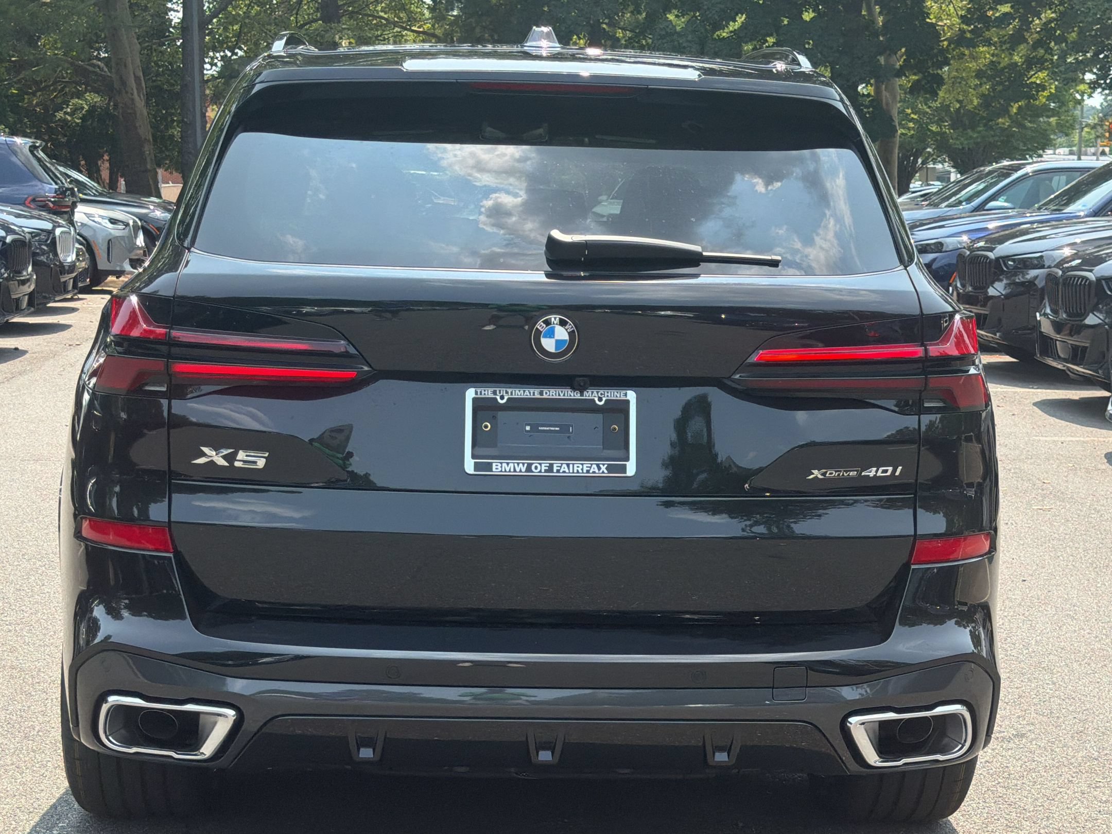 New 2026 BMW X5 xDrive40i w/ M Sport Package AWD/4WD image 10