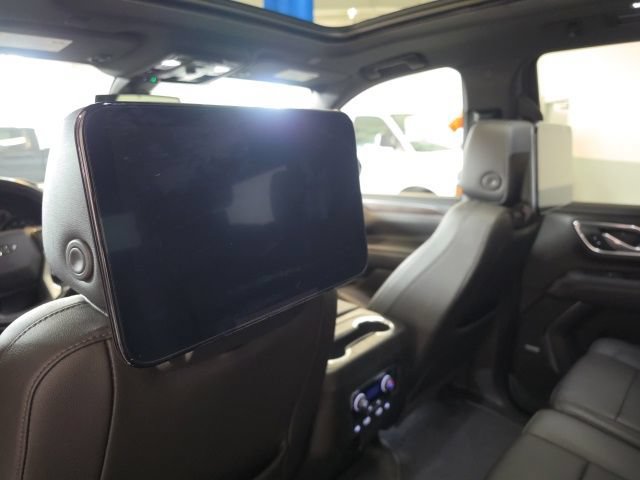Used 2021 Chevrolet Tahoe Z71 w/ Rear Media and Nav Package AWD/4WD image 16