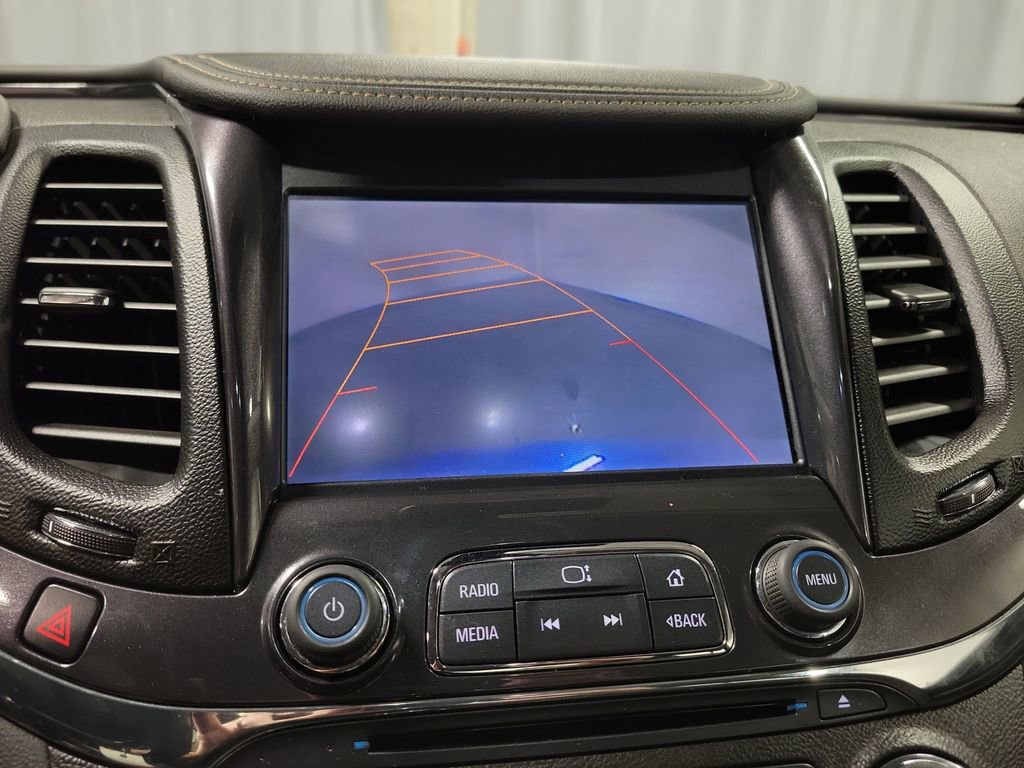 Used 2014 Chevrolet Impala LT w/ Convenience Package image 17